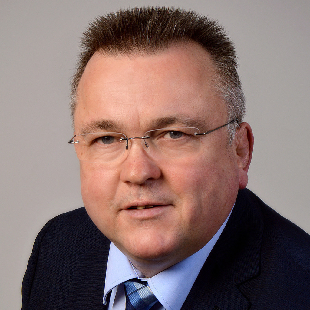 Roland Borawski Architekten/Objektberater Häfele SE & Co KG XING