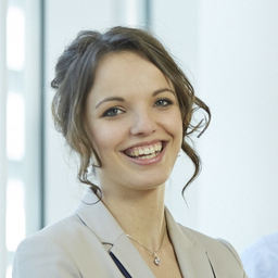 Eléna Helfberend