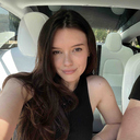 Gloria Capat
