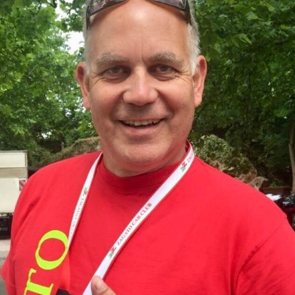 Robert Clever CEO Alfadoktor Robert Clever Service für ital