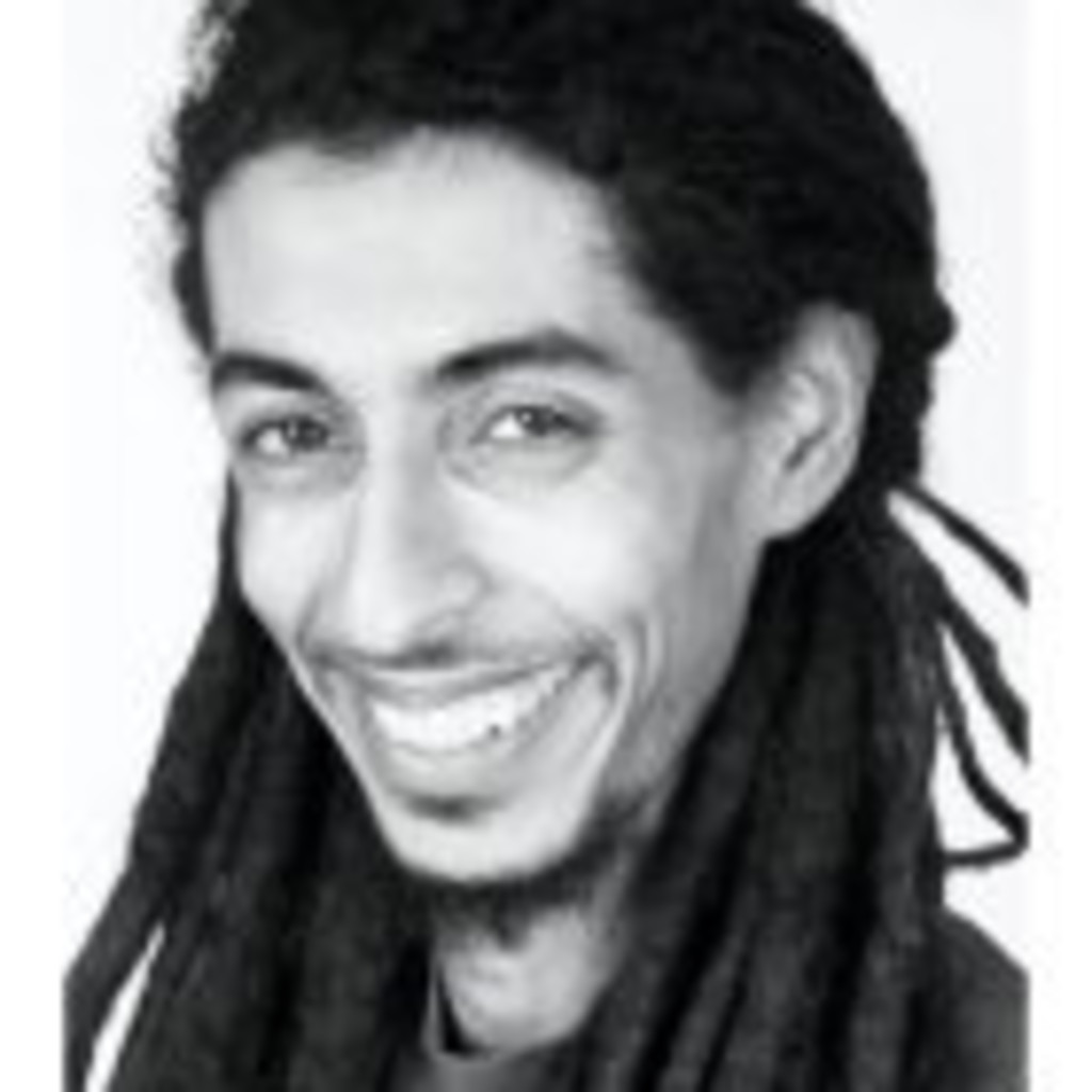 Mahmoud Omar Creative Mamovibe XING