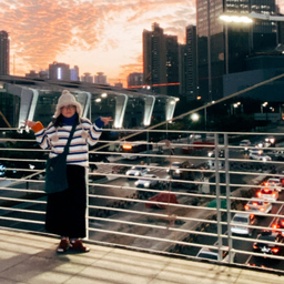 lily LI's profile picture