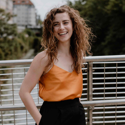 Claudia Perret