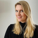Martina Höbel