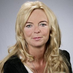 Nicole Bruder