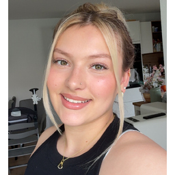Cassandra Nübel