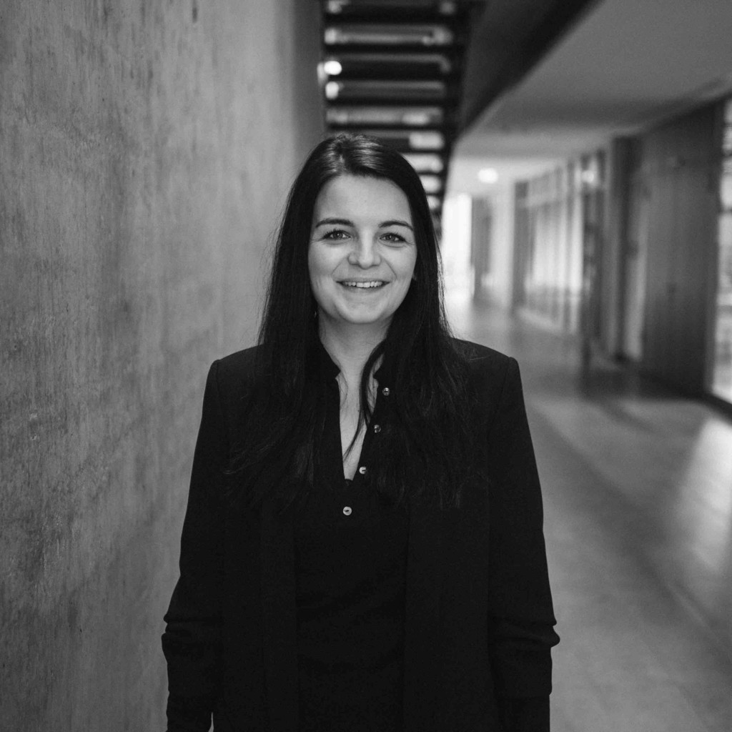 Social Media Profilbild Lara Severin Düsseldorf