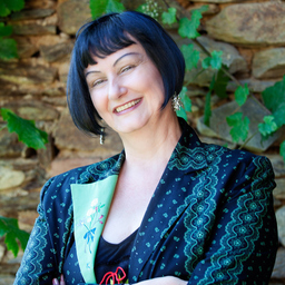 Nina S. Frithum