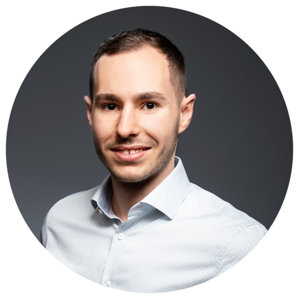 Robin Schmadel Manager Customer Quality Management Embedded