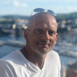Dr. Ralf Schmidt