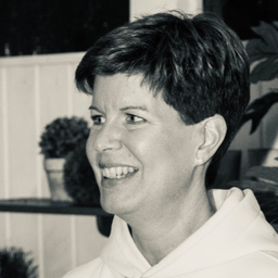 Sarah Hustadt