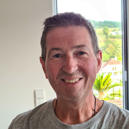 Dr. Thomas Schaub