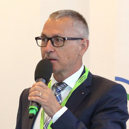 Richard Michael Brunner Bereichsleiter Ihk Regensburg Fur Oberpfalz Kelheim Xing
