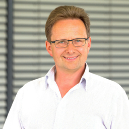 Dr. Martin Petsch