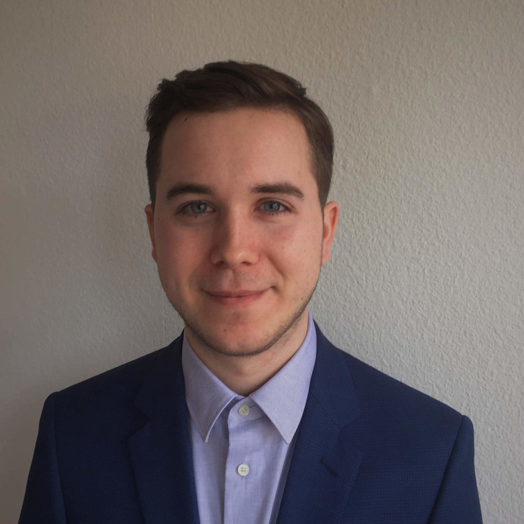 Michael Zuber Product Manager TV & AV Samsung Electronics
