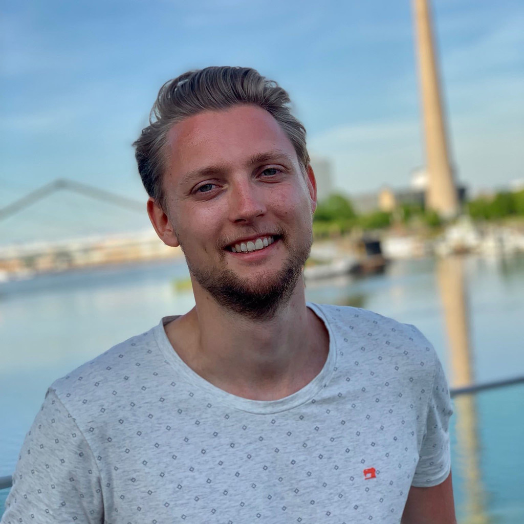 Richard Keiner Business Analytics (FirstClass Honours) Warwick