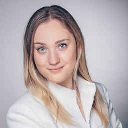 Eszter Benda