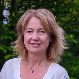 Petra Mangold