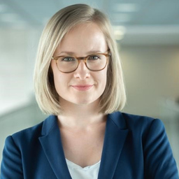 Dr. Julia de Buhr