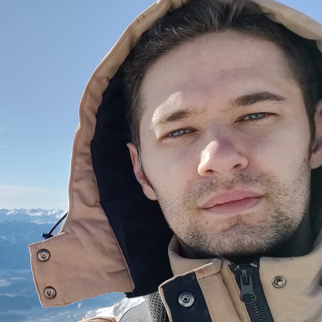 Viacheslav Zholnovach System Architect Plarium XING