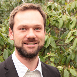 Dr. Filip Kovacic