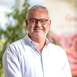 YVES TURQUAIS