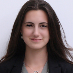 Alexandra Grum