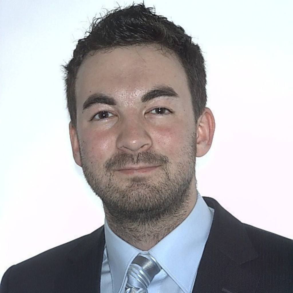 Jonas Martin Senior Associate KPMG AG