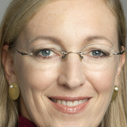 Mag. Verena Sternbach