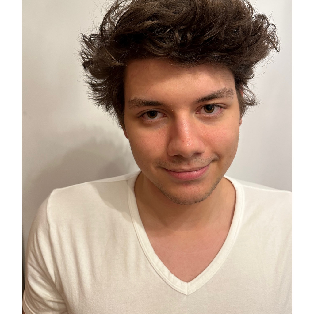 Carlos Luciano Webdesigner Staatliche Schule XING