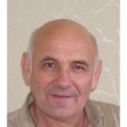 Виталий Угляр