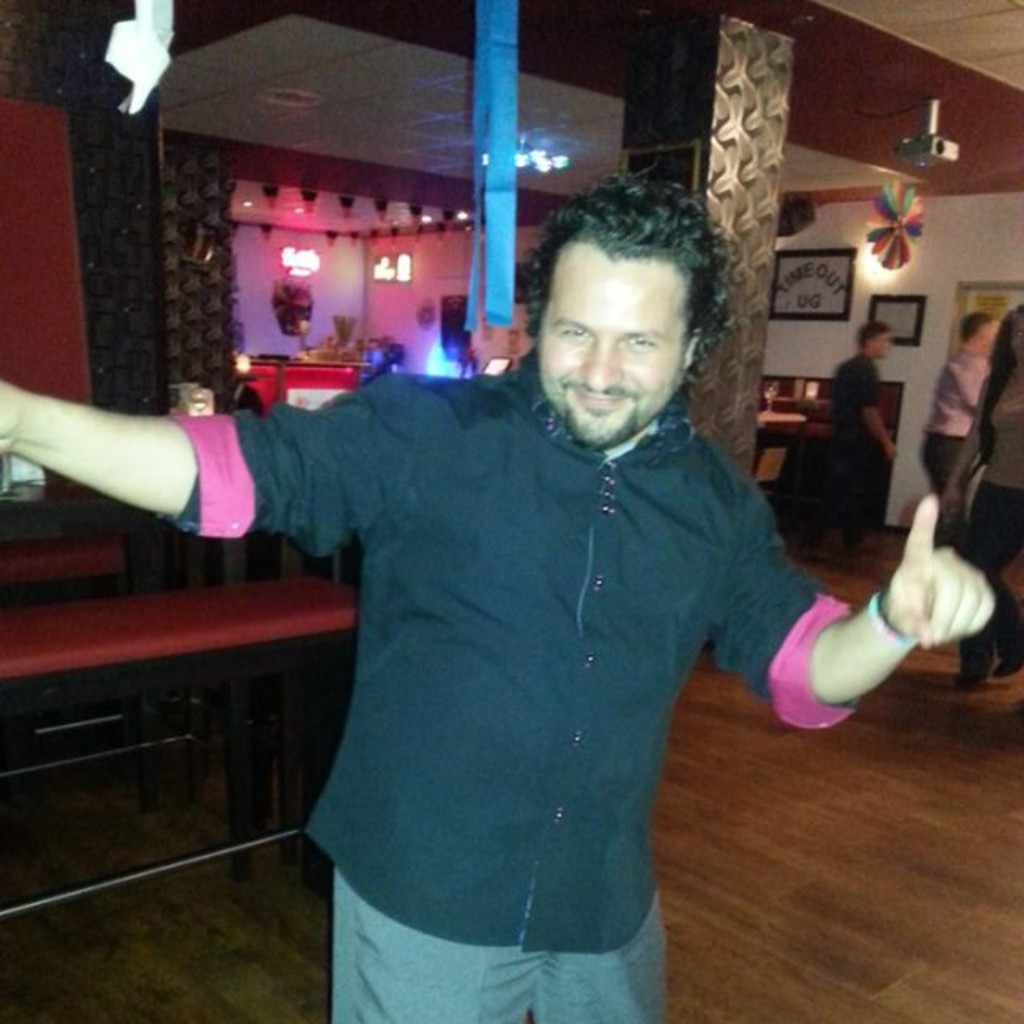 Giuseppe Vassallo Tanzlehrer salsa XING