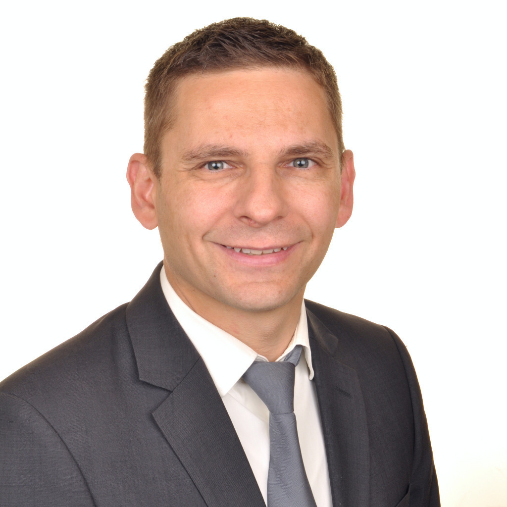 Robert Schuck Marktmanager REWE XING