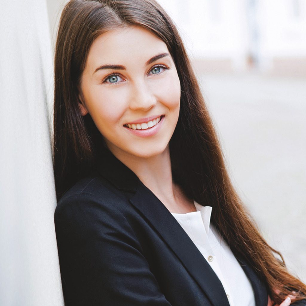 Katja Peukert-Lux - Verwaltungsassistenz Zahnarztpraxis ...