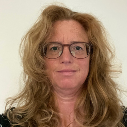 Simone Franke