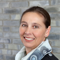 Christine Waelle