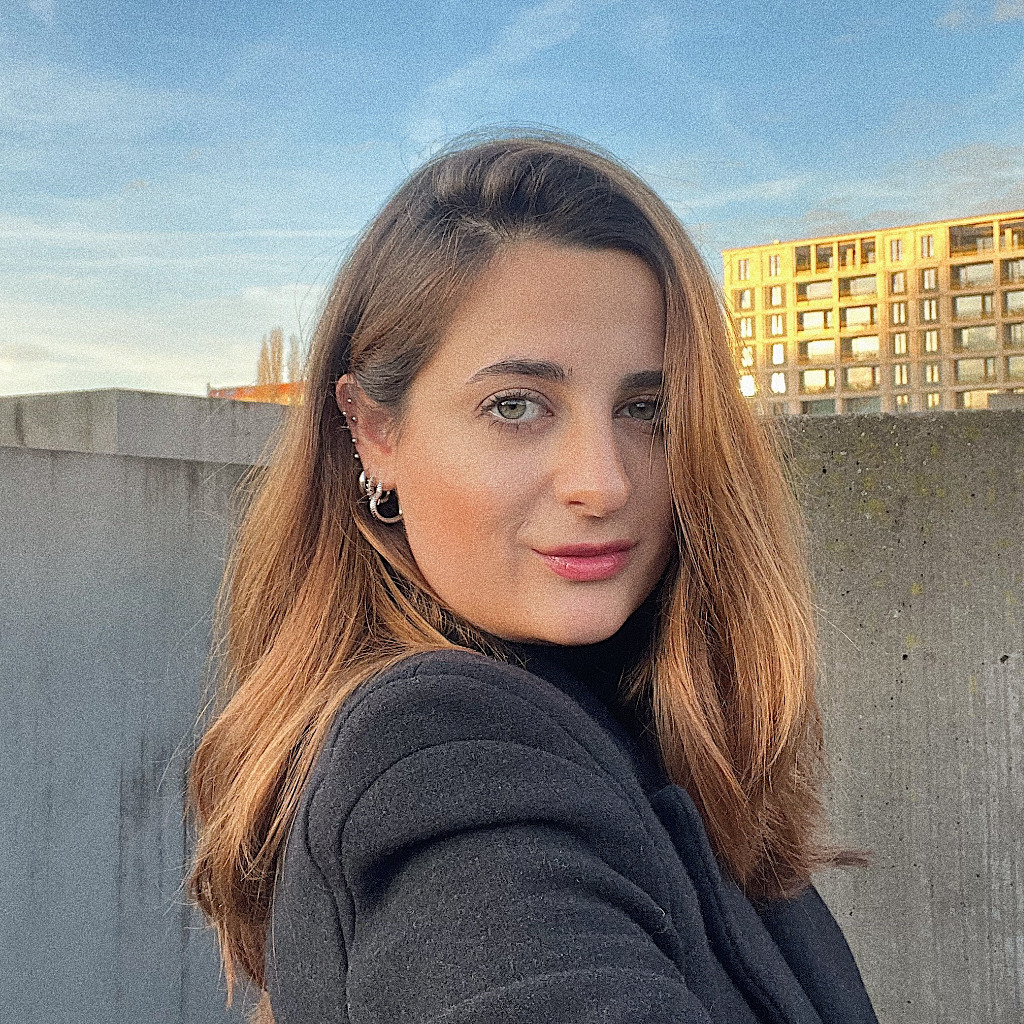 Dilek Yildiz Logistiker DEDEBIO International GmbH XING