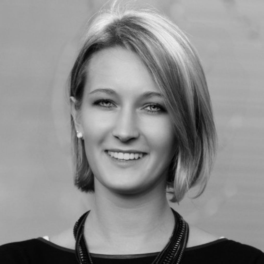 Anna Leweke Mitarbeiterin Personalwesen und Sekretariat Reimann