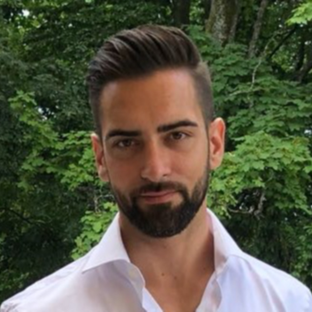 Ivan Petrovic in der Personensuche von Das Telefonbuch