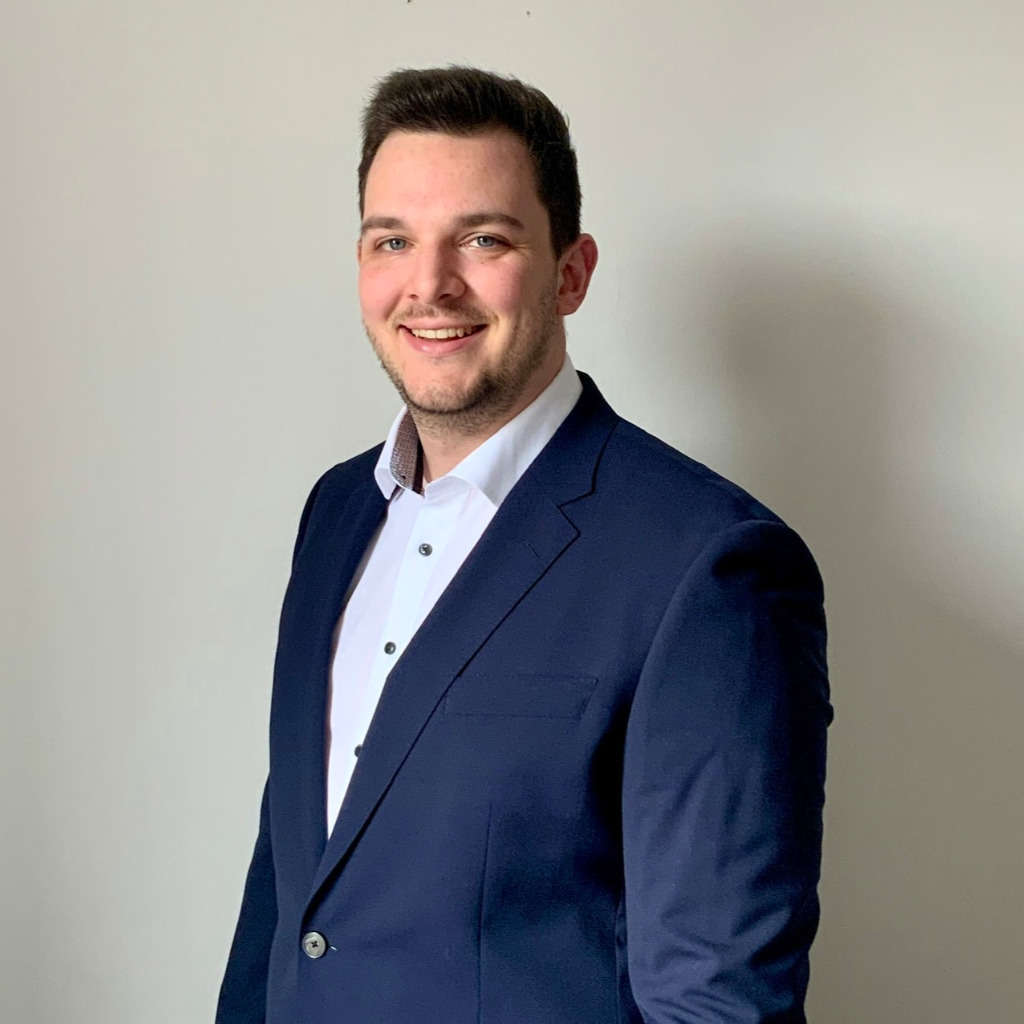 Michael Hauser Masterand BMW Group XING