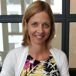 Nicole Flach