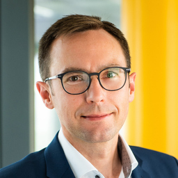 Dr. Marius Kuhn