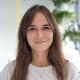 Alicia Van-Dooren