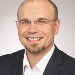 Dr. Bjoern Scheler