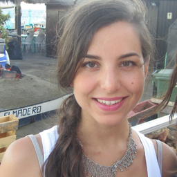 Elena Fernández-Vegue