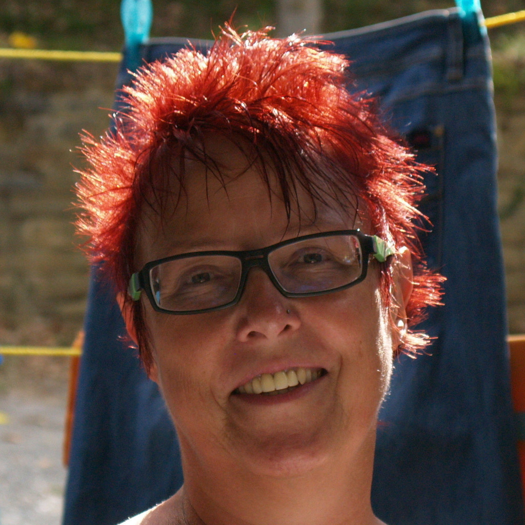 Eva Seibert FirstLevelSupportMitarbeiterin VOTRONIC Elektronik