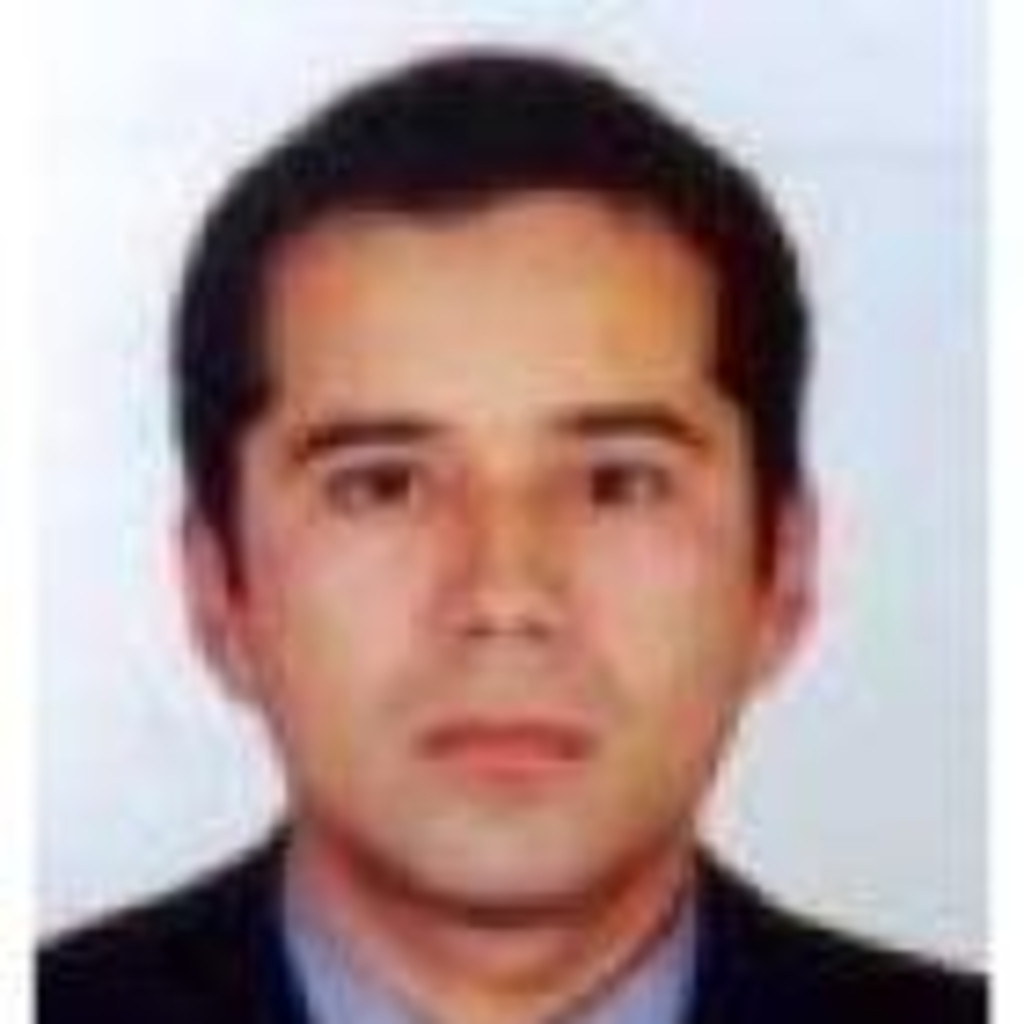 Enrique Bravo Jefe de Recursos Humanos SAnta Natura XING