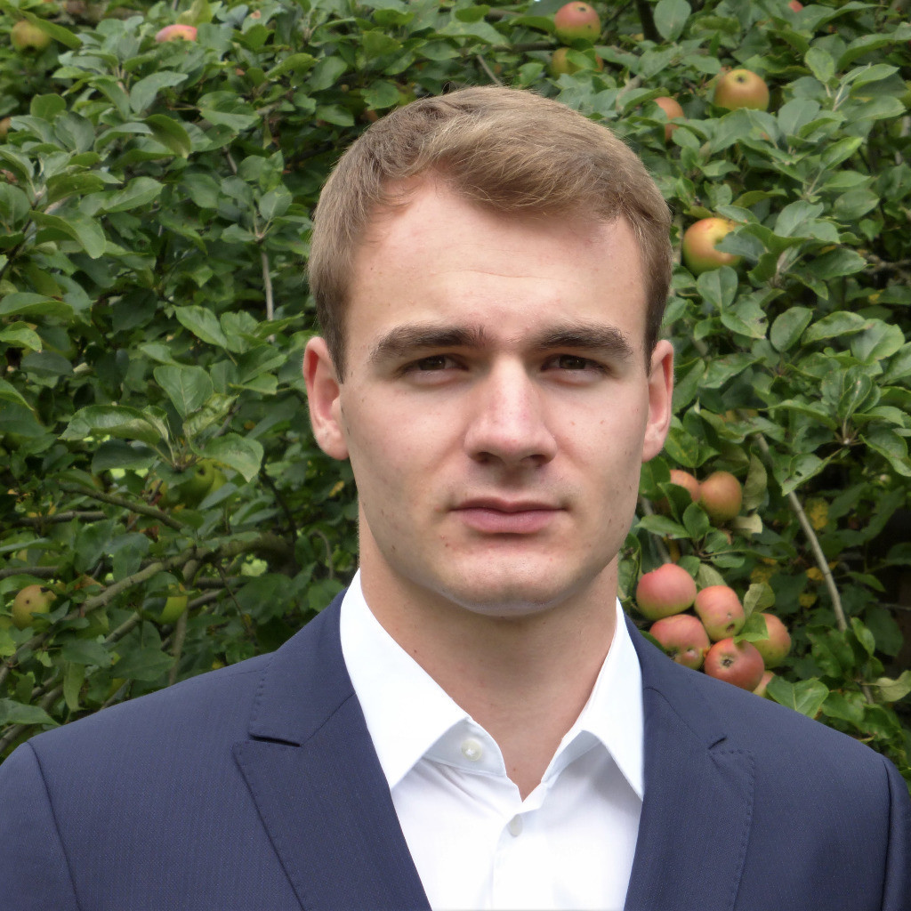 Nils Kossinna Mitarbeiter im Projektcontrolling in der Entwicklung