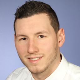 Dominik Schött