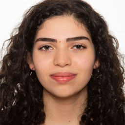 Sarra Daknou